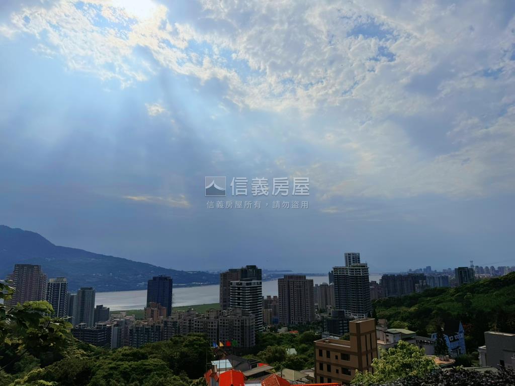 詩畫城堡景觀三房平面車位房屋室內格局與周邊環境
