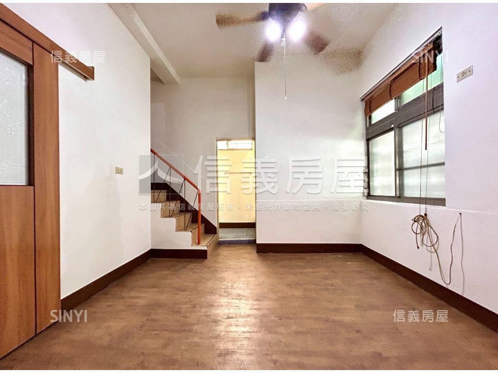 近科工館雙鐵前路後巷透店房屋室內格局與周邊環境