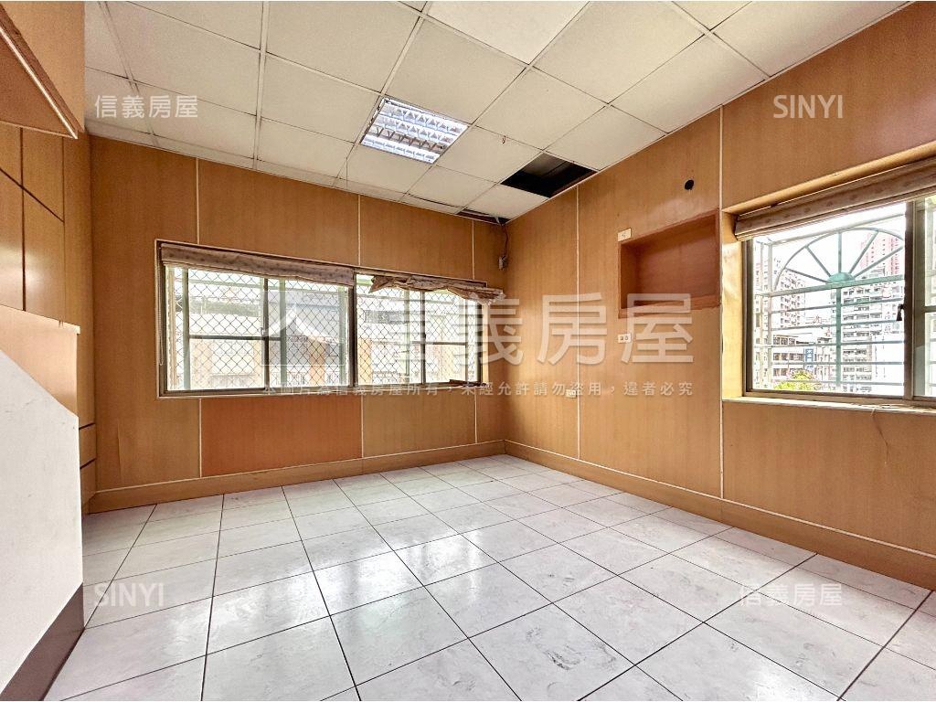 近科工館雙鐵前路後巷透店房屋室內格局與周邊環境