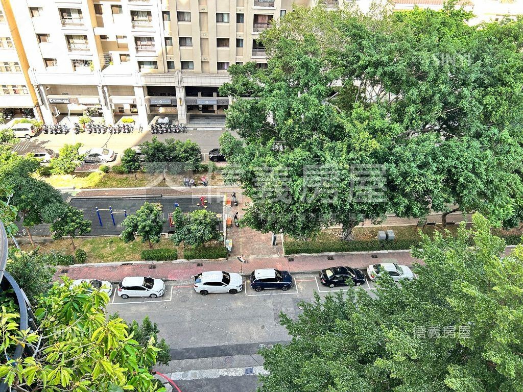 近中山醫綠園道旁四房平車房屋室內格局與周邊環境