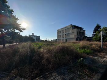 雙面臨路大面寬住一地