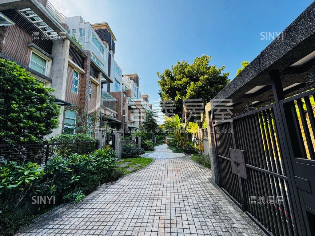 專任森呼吸上隱滿綠意豪邸房屋室內格局與周邊環境