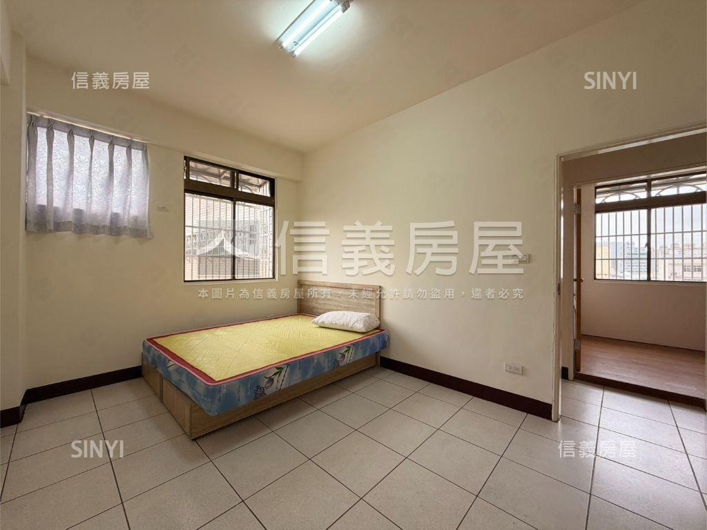 新青年城家大前陽台三房房屋室內格局與周邊環境