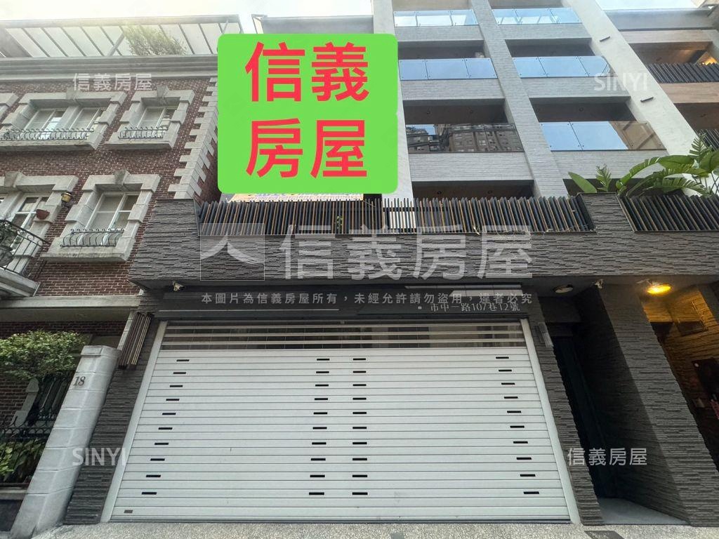 亞灣愛河畔全新電梯雙車墅房屋室內格局與周邊環境