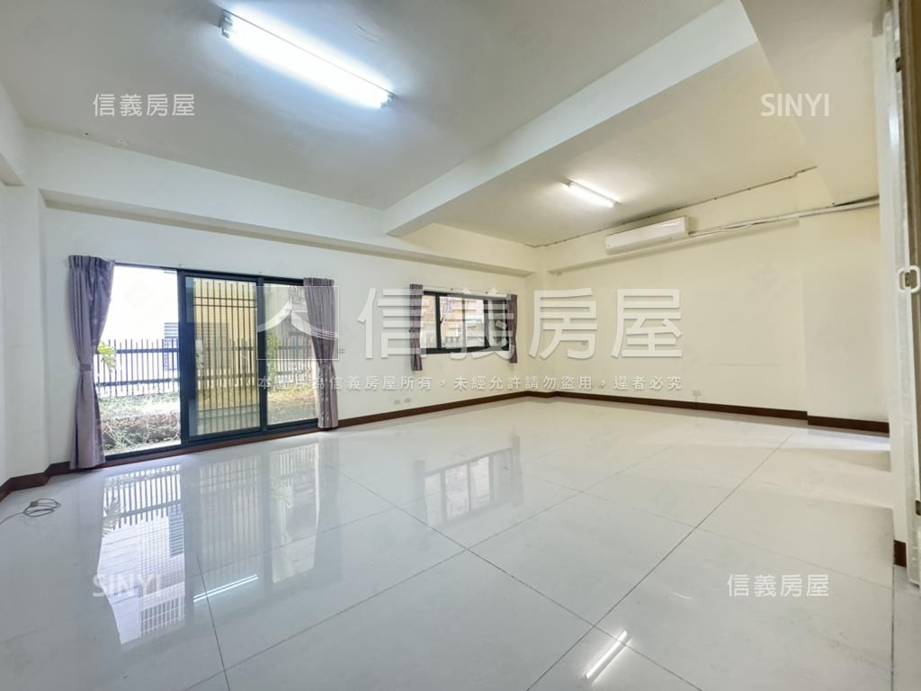 亞灣愛河畔全新電梯雙車墅房屋室內格局與周邊環境