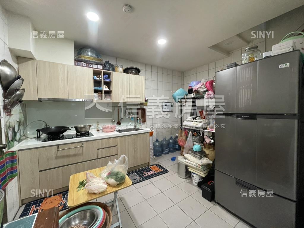 東海商圈邊間透天房屋室內格局與周邊環境