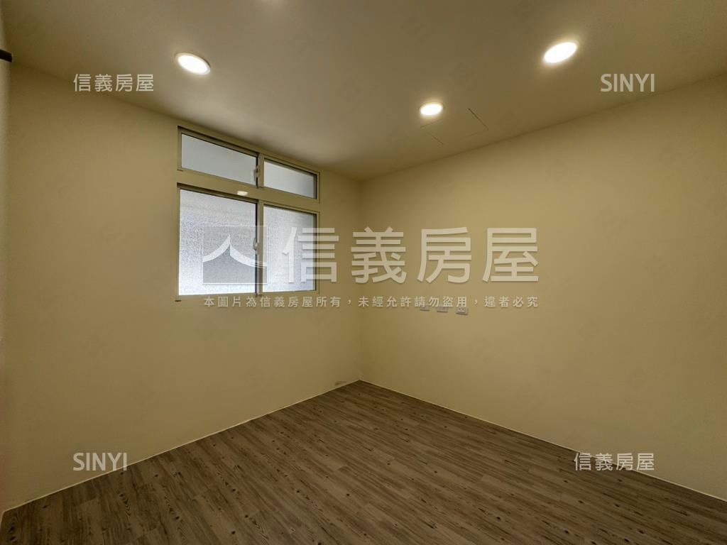 近市區遠百透天房屋室內格局與周邊環境