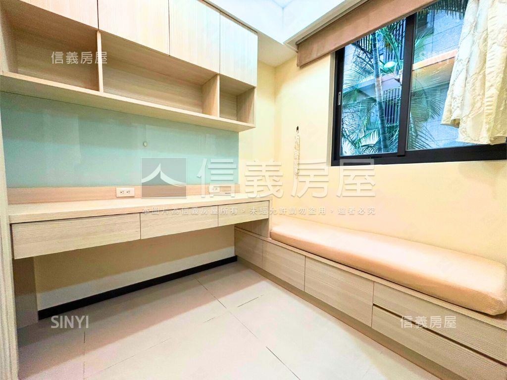 文湖‧優質邊間三房車位房屋室內格局與周邊環境