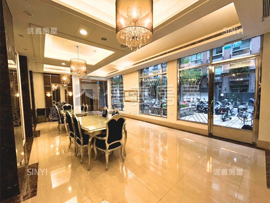 文湖‧優質邊間三房車位房屋室內格局與周邊環境