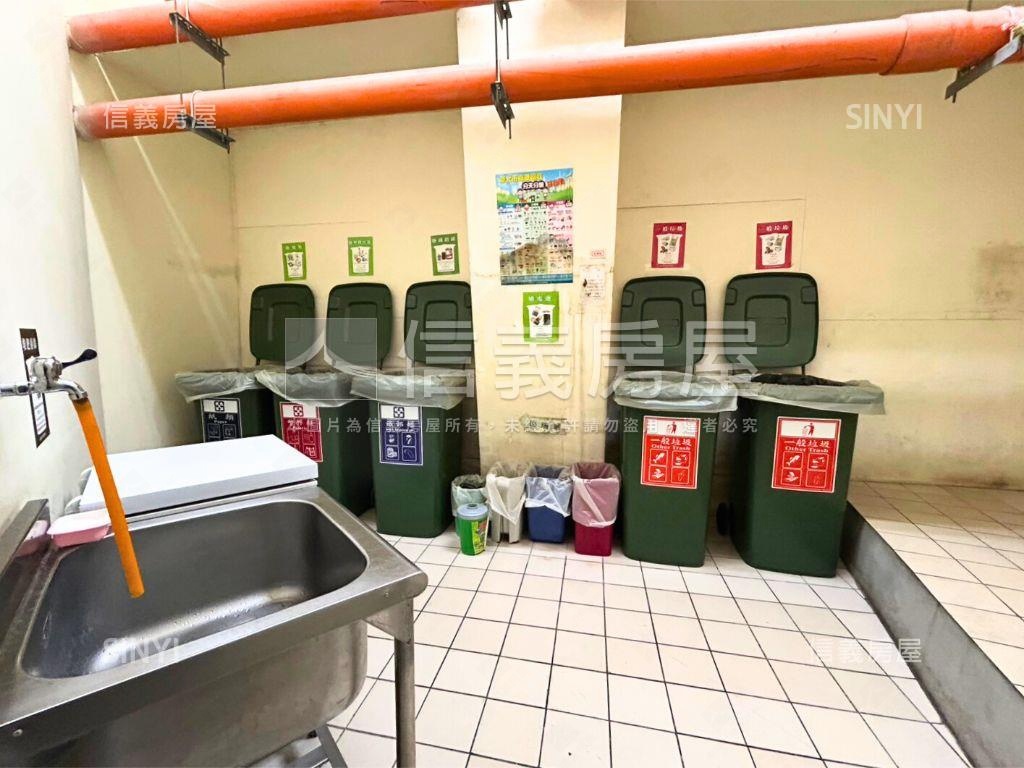 文湖‧優質邊間三房車位房屋室內格局與周邊環境