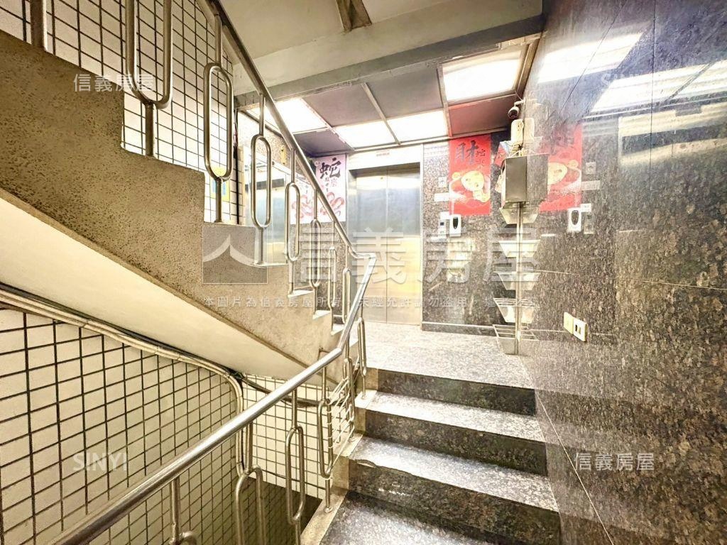 近南京三民機械車位房屋室內格局與周邊環境