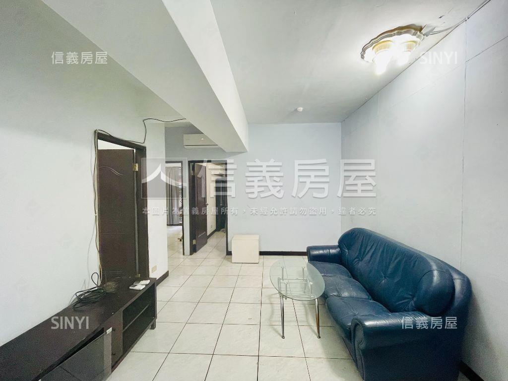 捷運低總價電梯社區四房房屋室內格局與周邊環境