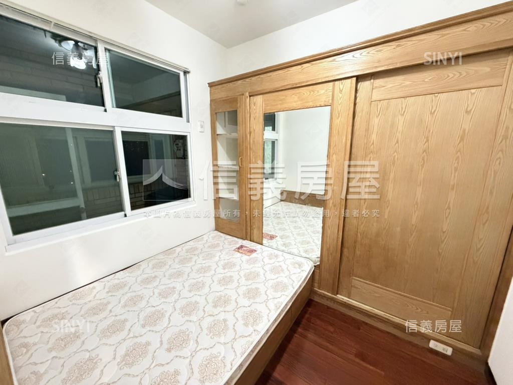 青春物語兩房平面車位房屋室內格局與周邊環境