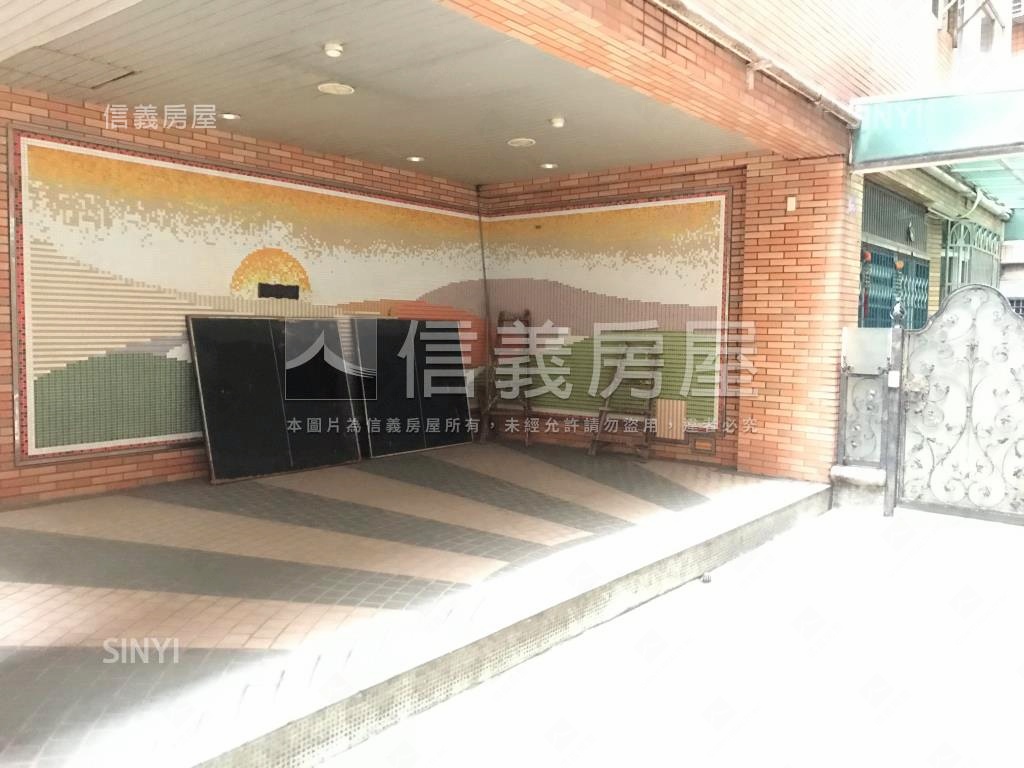 青春物語兩房平面車位房屋室內格局與周邊環境