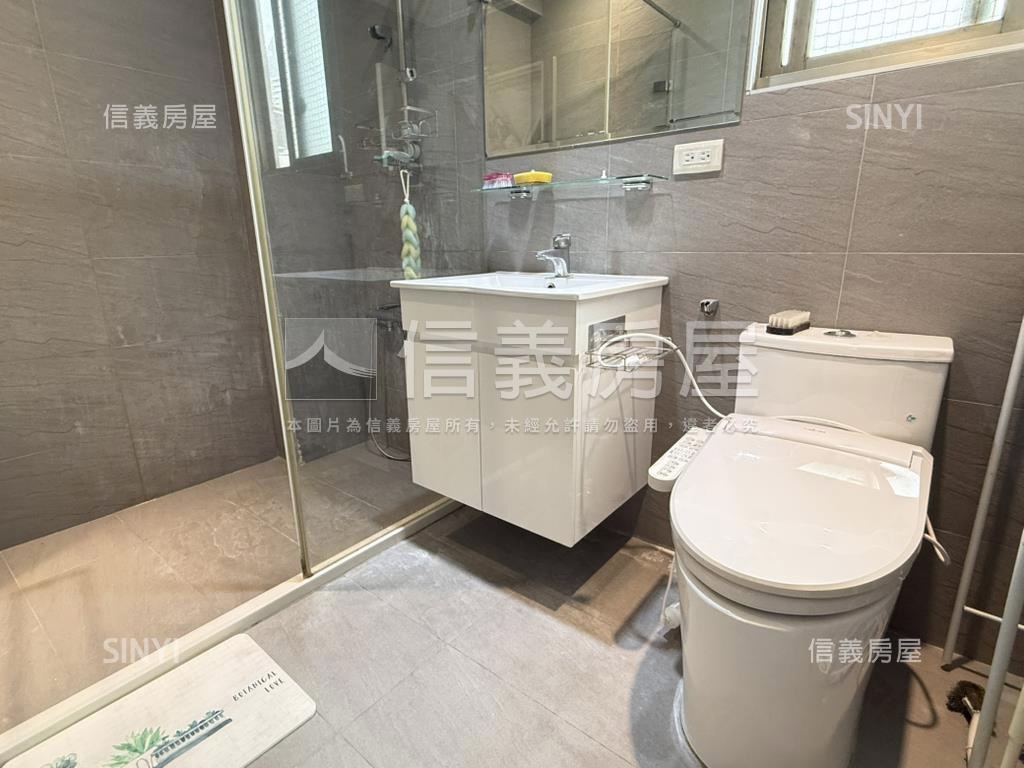 七期精選公園別墅附雙車位房屋室內格局與周邊環境