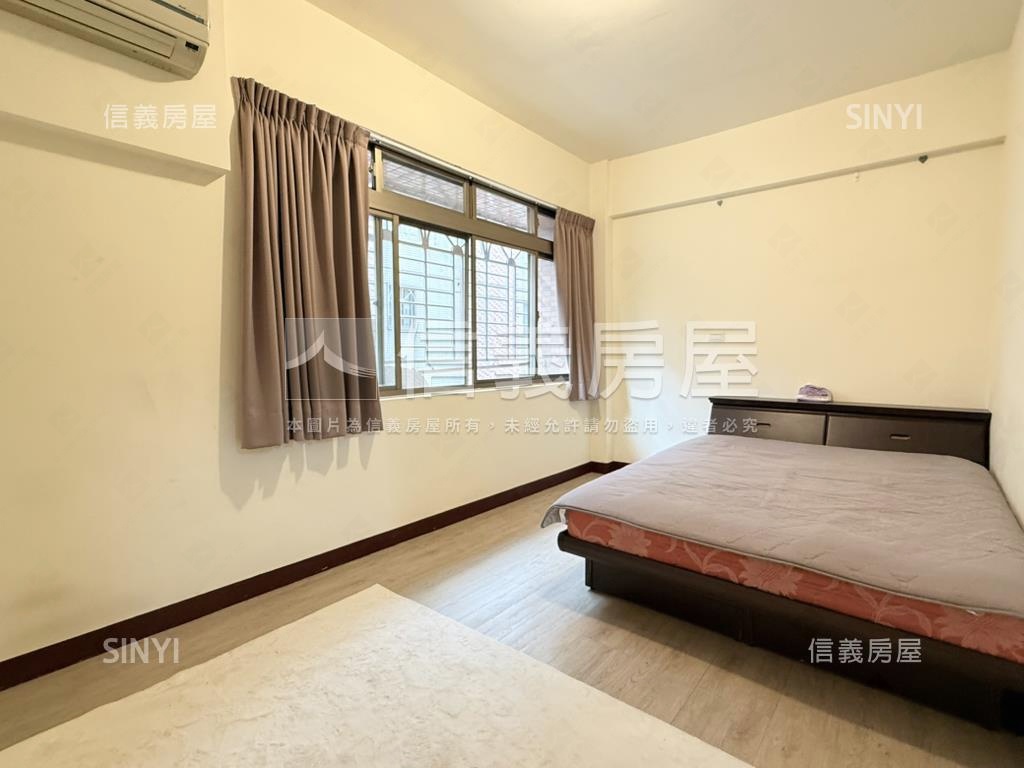 七期精選公園別墅附雙車位房屋室內格局與周邊環境