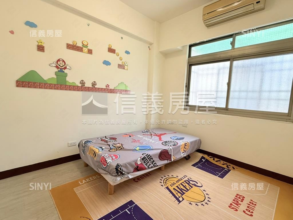 七期精選公園別墅附雙車位房屋室內格局與周邊環境