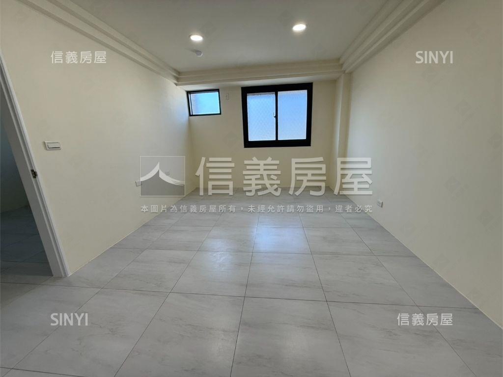 台中大雅環雅大鎮三房車位房屋室內格局與周邊環境