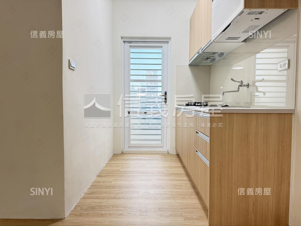 近樂群國小翻新清新３房讚房屋室內格局與周邊環境