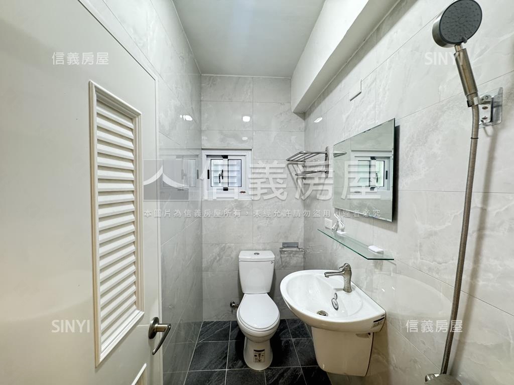 近樂群國小翻新清新３房讚房屋室內格局與周邊環境