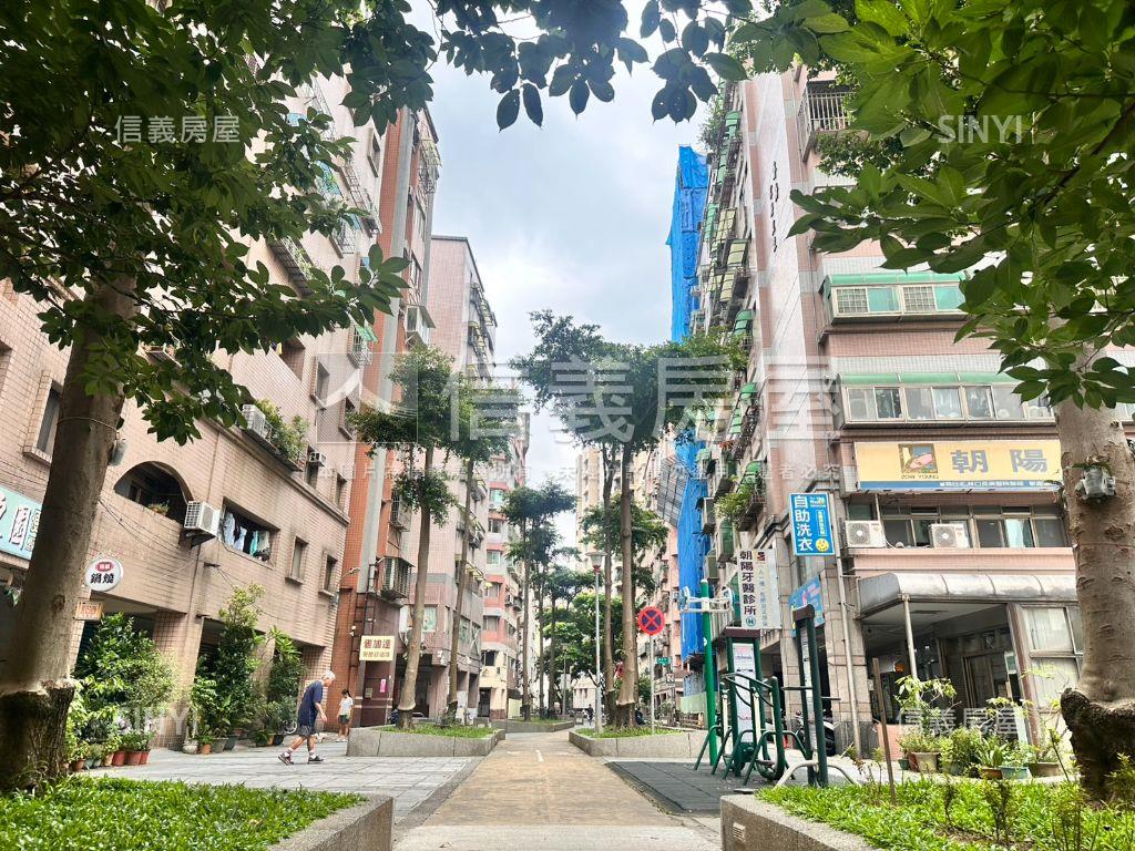 低總價近火車站電梯套房房屋室內格局與周邊環境