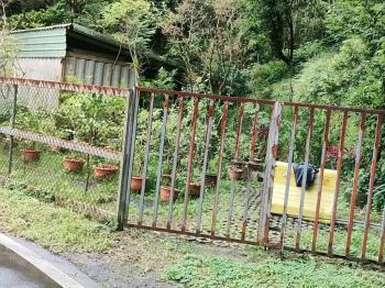 石碇頂紙寮坑土地
