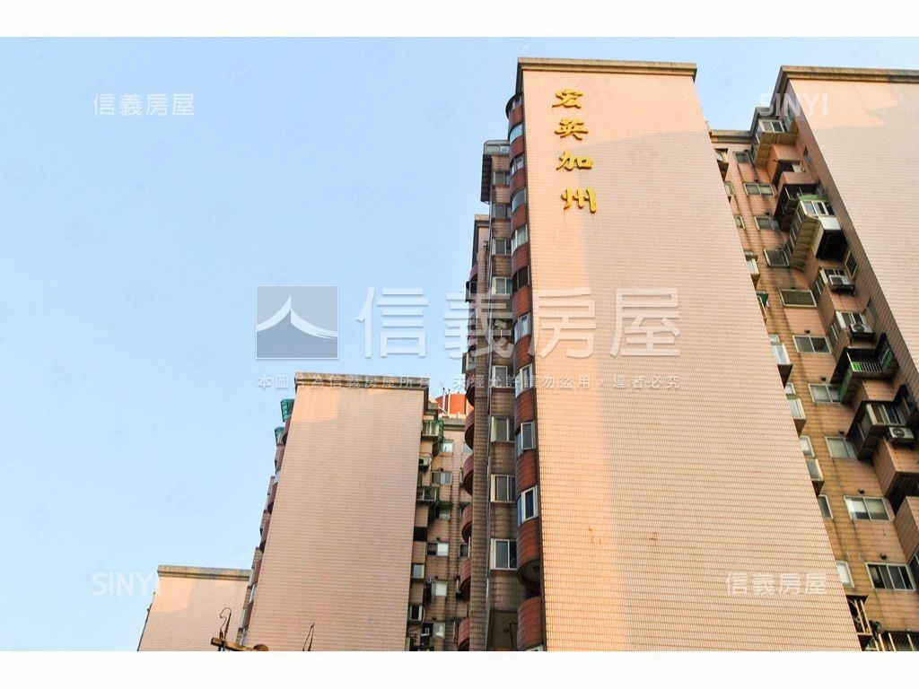 稀有加州超值電梯套房房屋室內格局與周邊環境