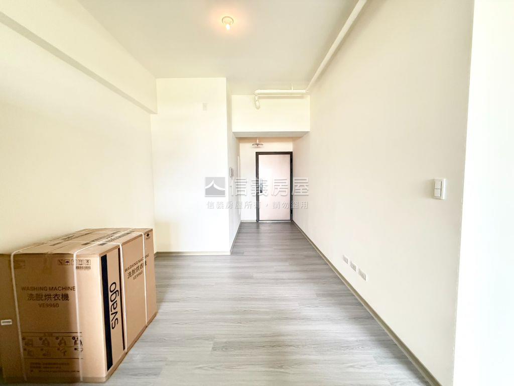 市中心ＶＶＳ１兩房附傢俱房屋室內格局與周邊環境