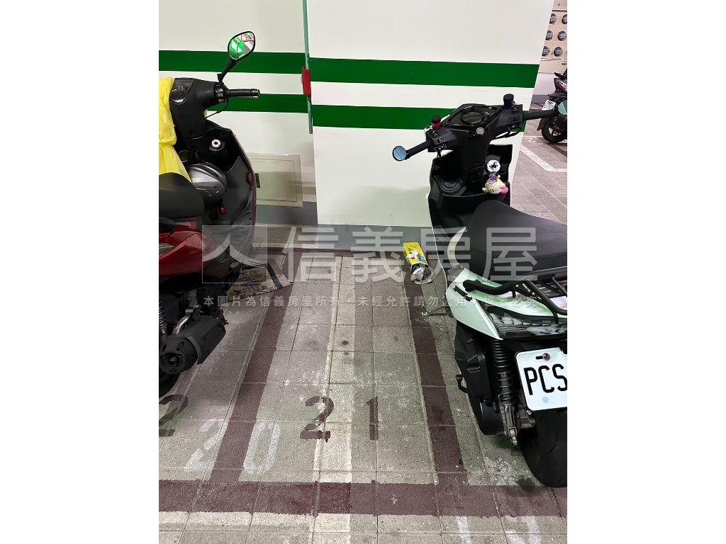 品臻璽小資２房＋車位房屋室內格局與周邊環境