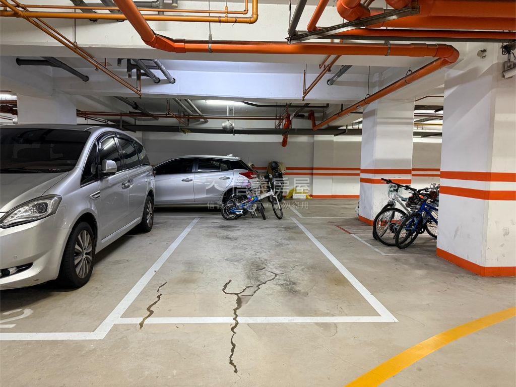 水山硯️溫馨三房平車房屋室內格局與周邊環境