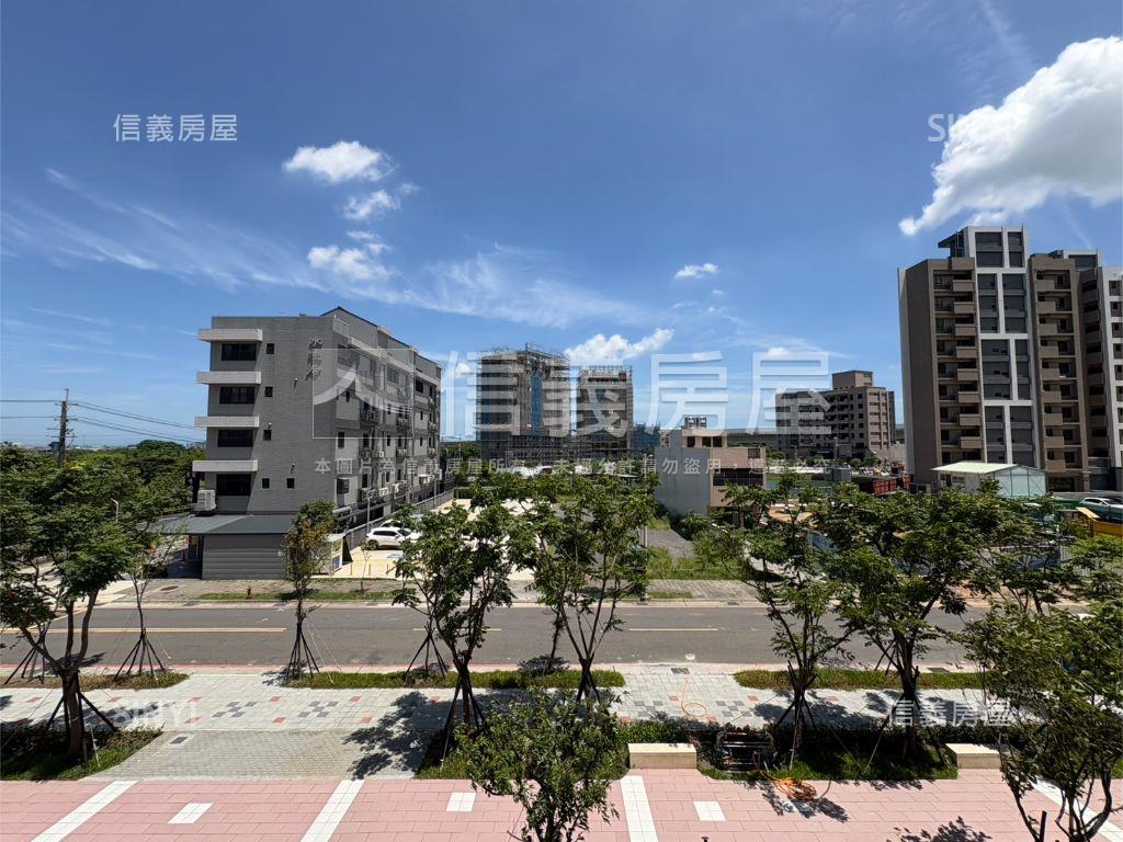皇普ＬａＶｉｅ三房車位房屋室內格局與周邊環境