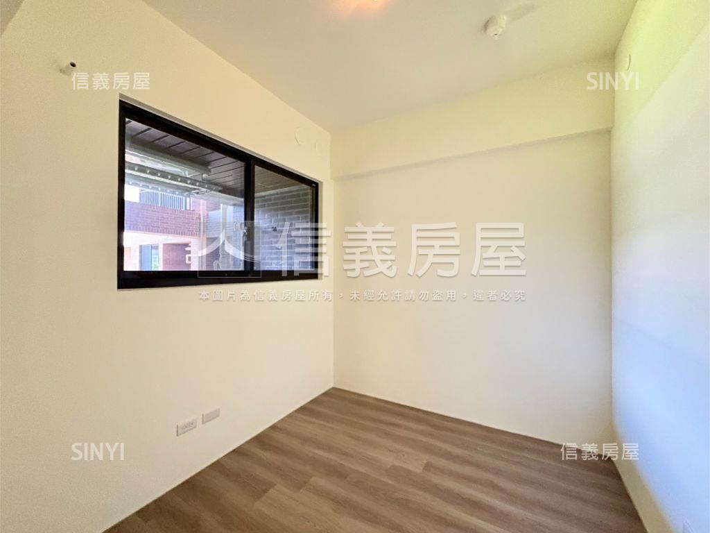 皇普ＬａＶｉｅ三房車位房屋室內格局與周邊環境