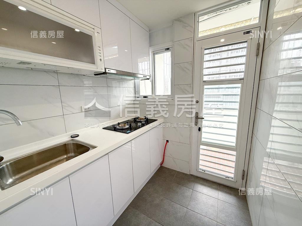 精美屋況未來捷運旁三樓房屋室內格局與周邊環境