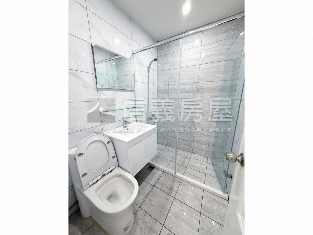 精美屋況未來捷運旁三樓房屋室內格局與周邊環境