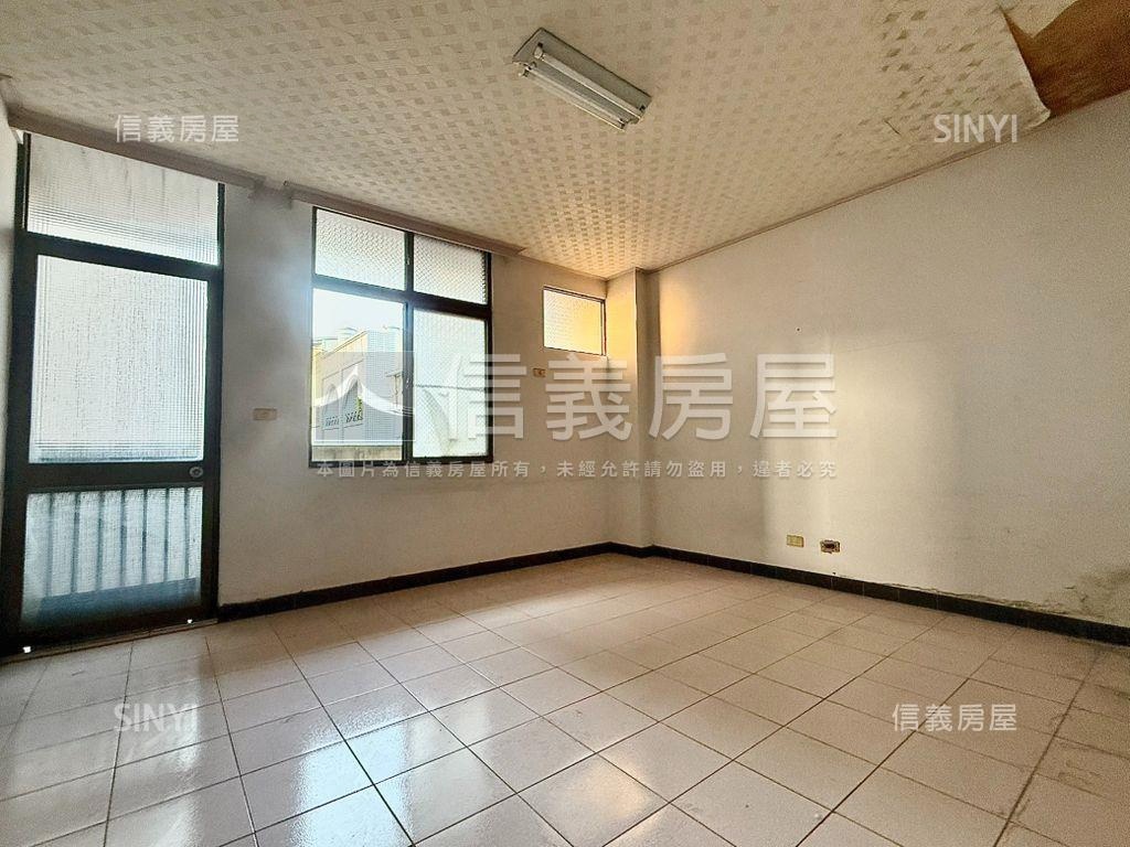 南區｜優質豐盛大空間店面房屋室內格局與周邊環境