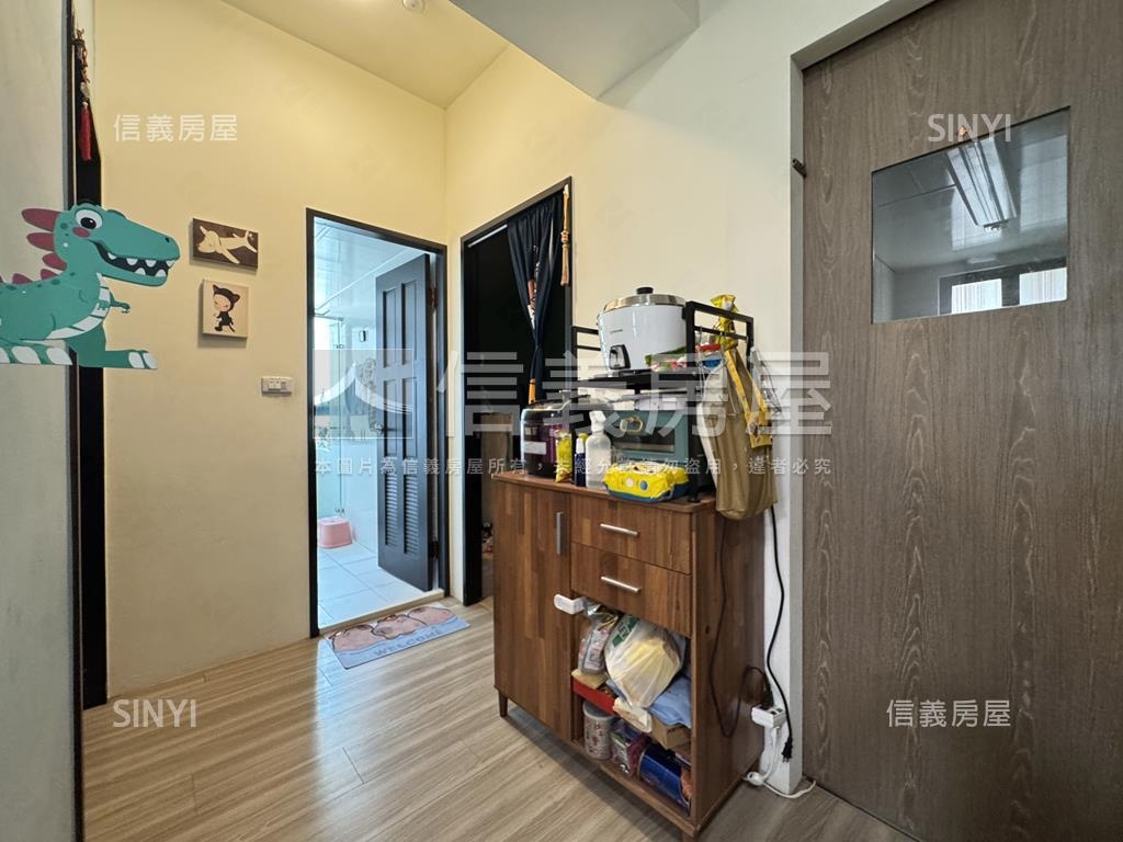 水交社三面採光三房平車房屋室內格局與周邊環境