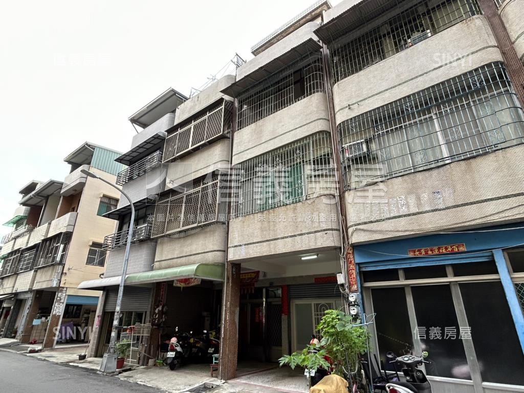 五甲錦富街透天房屋室內格局與周邊環境