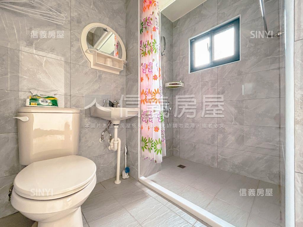 專！東區懷舊純白美透天房屋室內格局與周邊環境