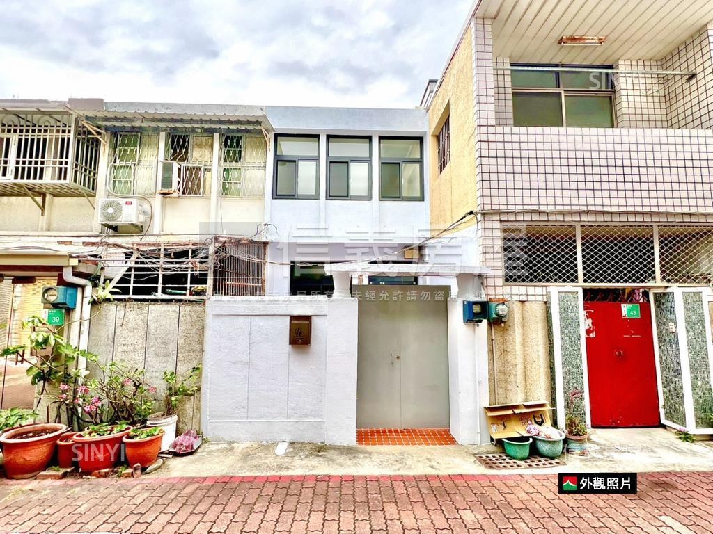 專！東區懷舊純白美透天房屋室內格局與周邊環境