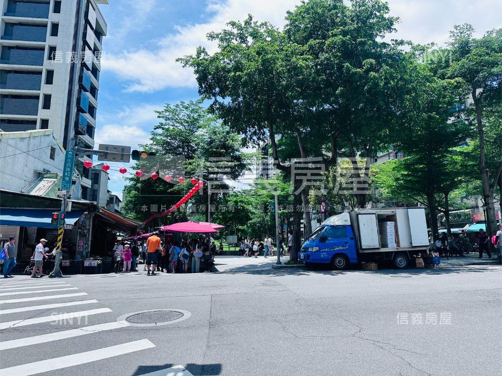 新★近中山北商業住辦華廈房屋室內格局與周邊環境