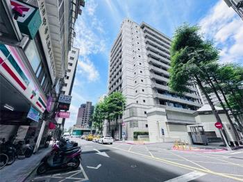 新★近中山北商業住辦華廈