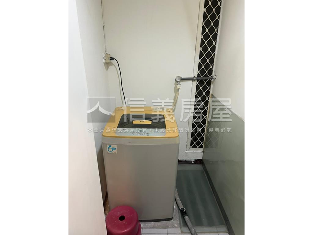 近台中車站收租透套房屋室內格局與周邊環境