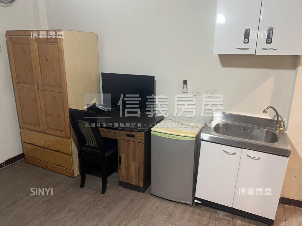 近台中車站收租透套房屋室內格局與周邊環境