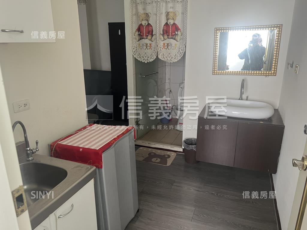 近台中車站收租透套房屋室內格局與周邊環境
