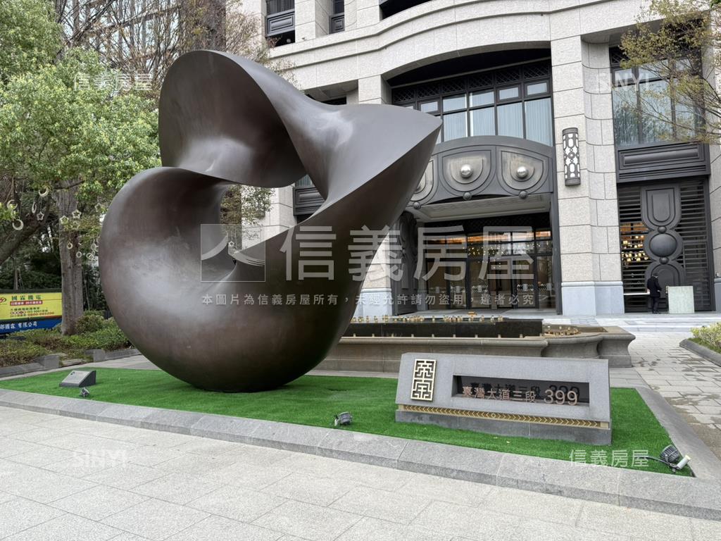 台中帝寶千萬裝潢三平車房屋室內格局與周邊環境