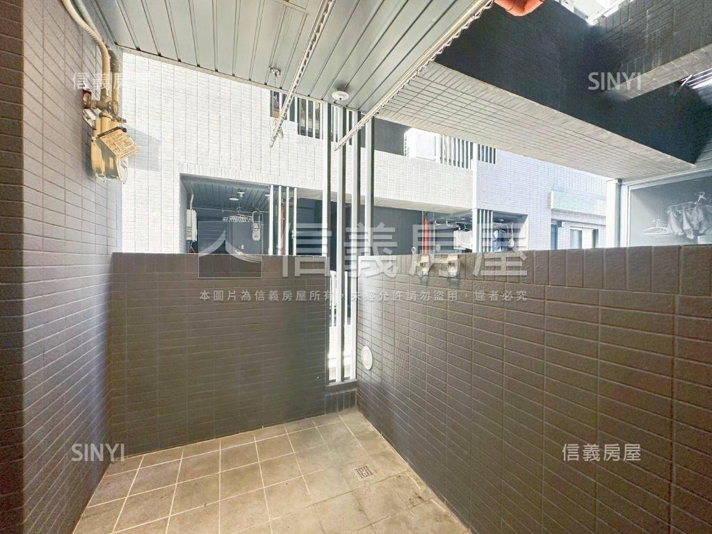 沐夏邊間２房平面車位房屋室內格局與周邊環境