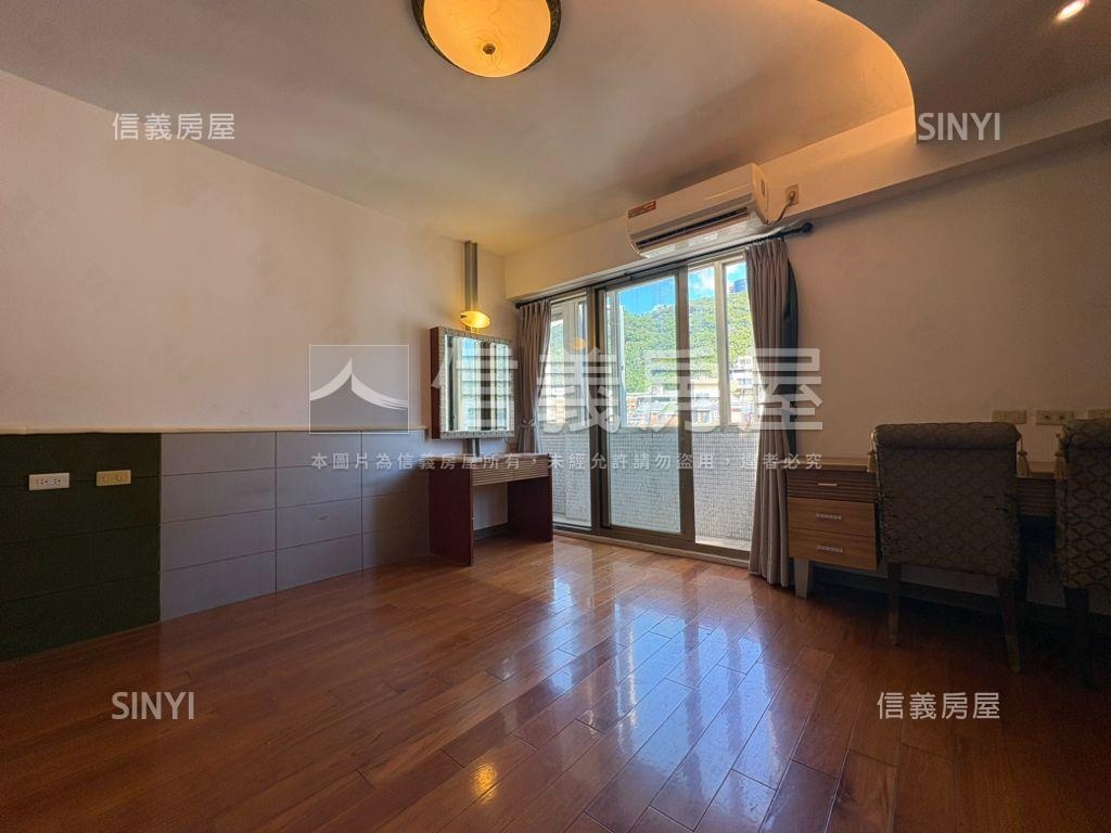 天母電梯頂樓看綠景房屋室內格局與周邊環境