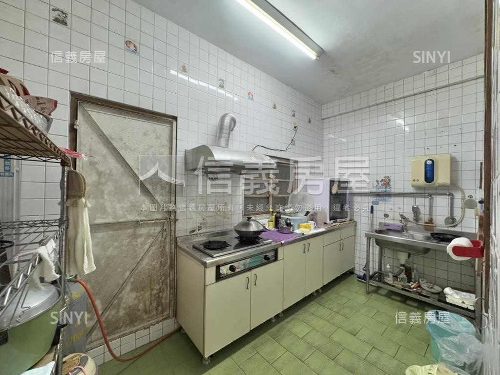 科博館植物園旁活路透天房屋室內格局與周邊環境