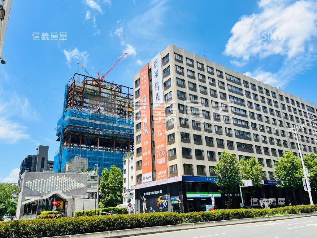 東區近捷運旁百坪純辦房屋室內格局與周邊環境