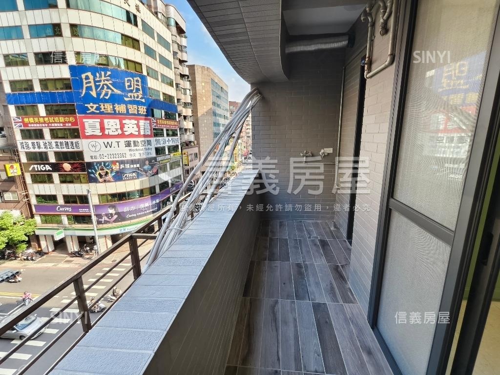 台北福第邊間經典四房車位房屋室內格局與周邊環境